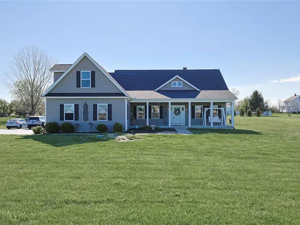 64 Schell Rd, Wilmington, OH 45177