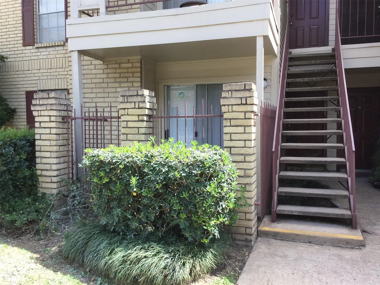 1 bed, 1.0 bath, 588 sqft, $1,050 — Photo 4