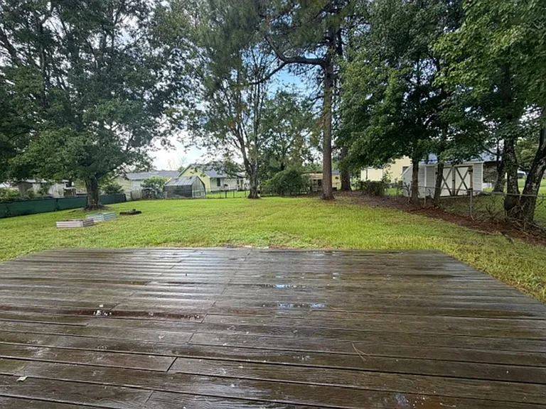 327 McCotter Blvd — Photo 12