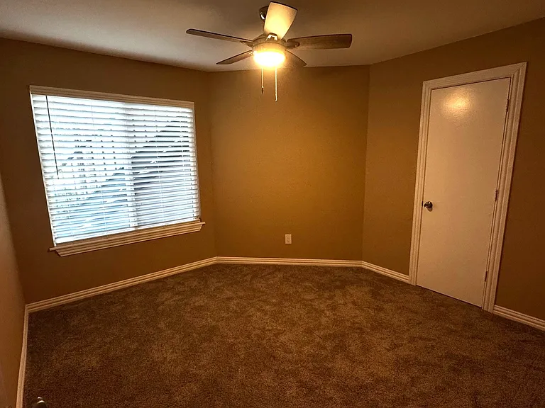 2314 Bamboo Dr #I105 — Photo 17