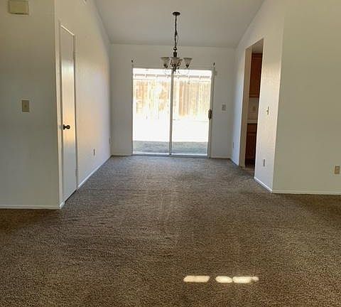 5th image of 33770 Noreen Ln