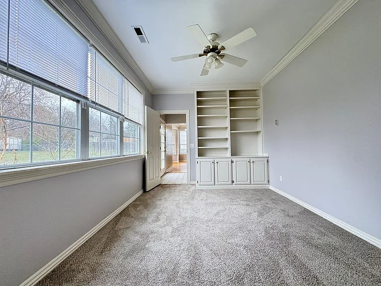 3834 E Chadwick Dr — Photo 25