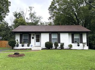 3709 Topsfield Rd, Charlotte, NC 28211