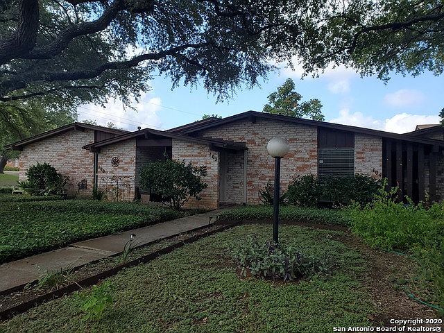 1st image of 102 Sunnyland Dr #102
