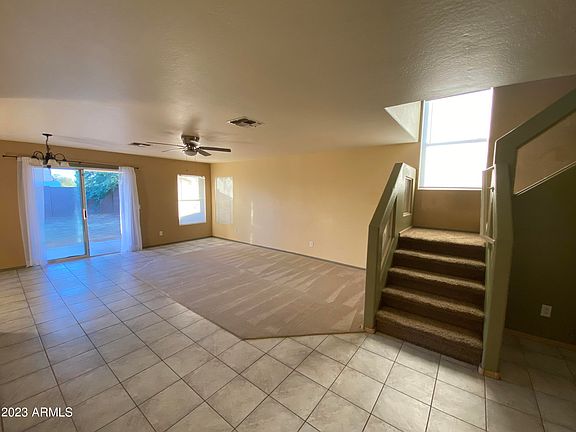 3rd image of 11849 W SUNNYSIDE Drive