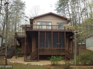 1214 Eastover Pkwy, Locust Grove, VA 22508