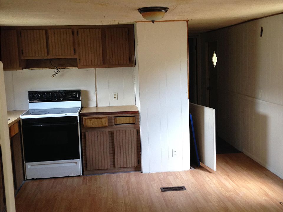 2nd image of 1147 College Park Rd Lot 97