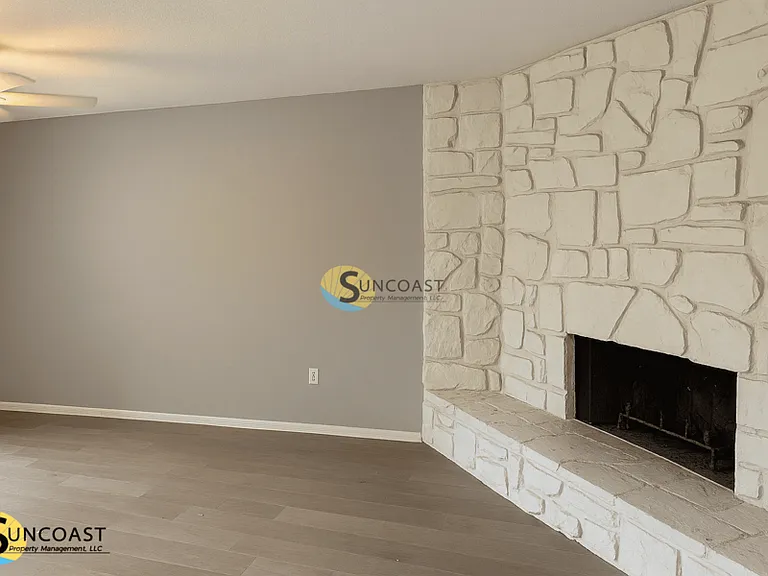 2570 Stern Dr S — Photo 5