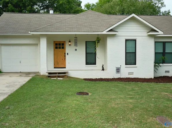 735 Wynsom Dr SE, Huntsville, AL 35803