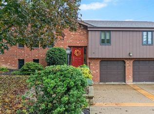 3708 Aurelia Dr, Allison Park, PA 15101