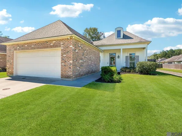 27955 Meadow Hill Ln, Denham Springs, LA 70726