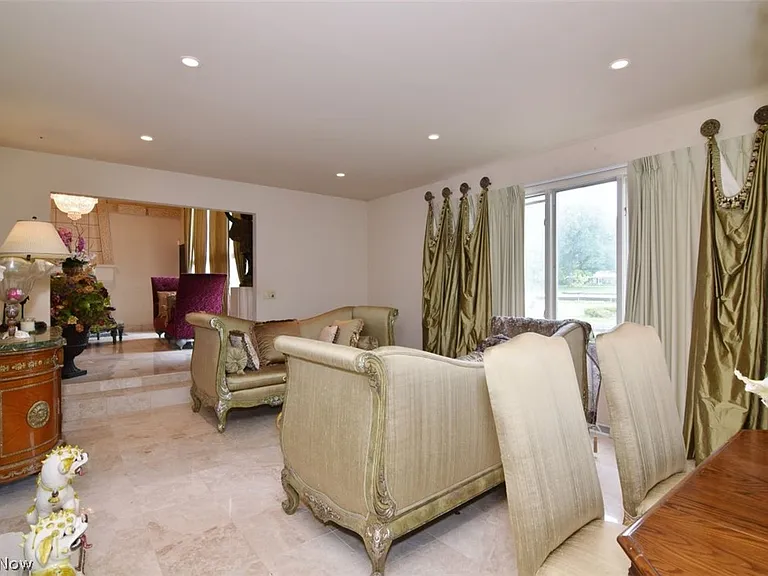 32049 Gates Mills Blvd — Photo 7