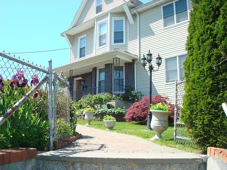 1st image of 44 Murray Ave #2