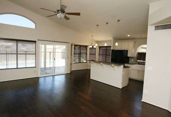 Kitchen/Family Room