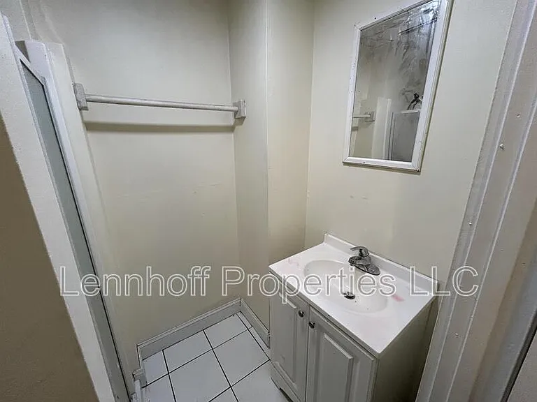 159-167 S Union St #159-01 — Photo 11