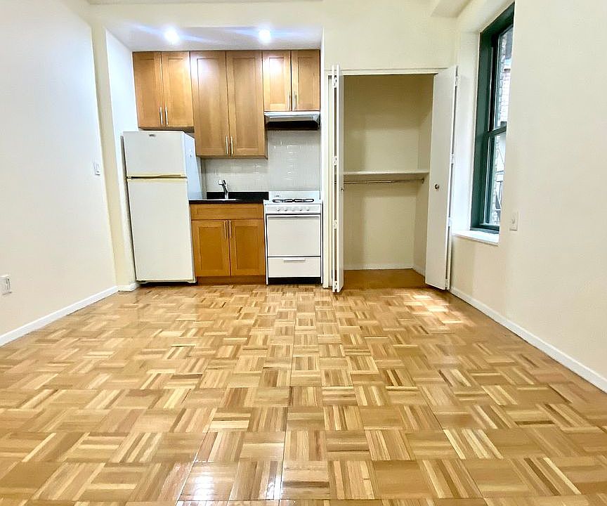 1st image of 519 E 78th St APT 1E