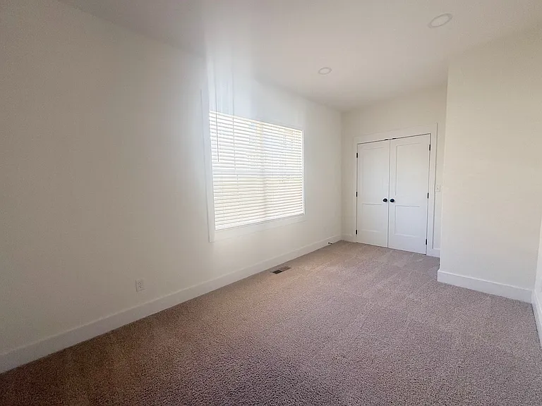 1333 Belfair St — Photo 27