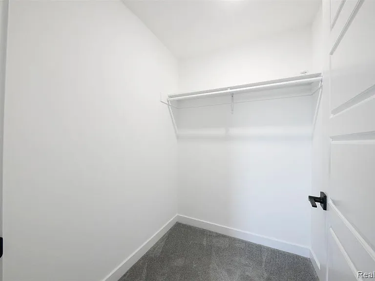 2808 Goodrich St — Photo 17
