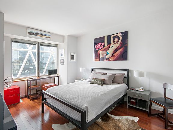 5th image of 301 W 57th St APT 39D