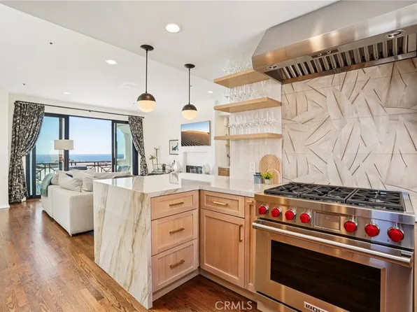 710 Manhattan Beach Blvd, Manhattan Beach, CA 90266