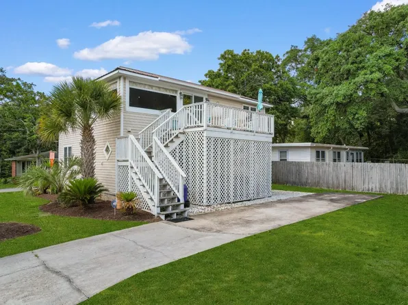 404 34th Ave. S, North Myrtle Beach, SC 29582