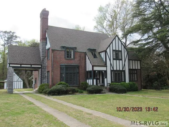 105 W High St, Murfreesboro, NC 27855