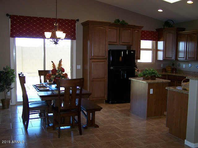 1st image of 16520 W Lariat Ln