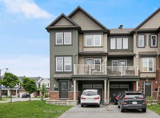 41 Maroma St, Ottawa, ON K4A1A3
