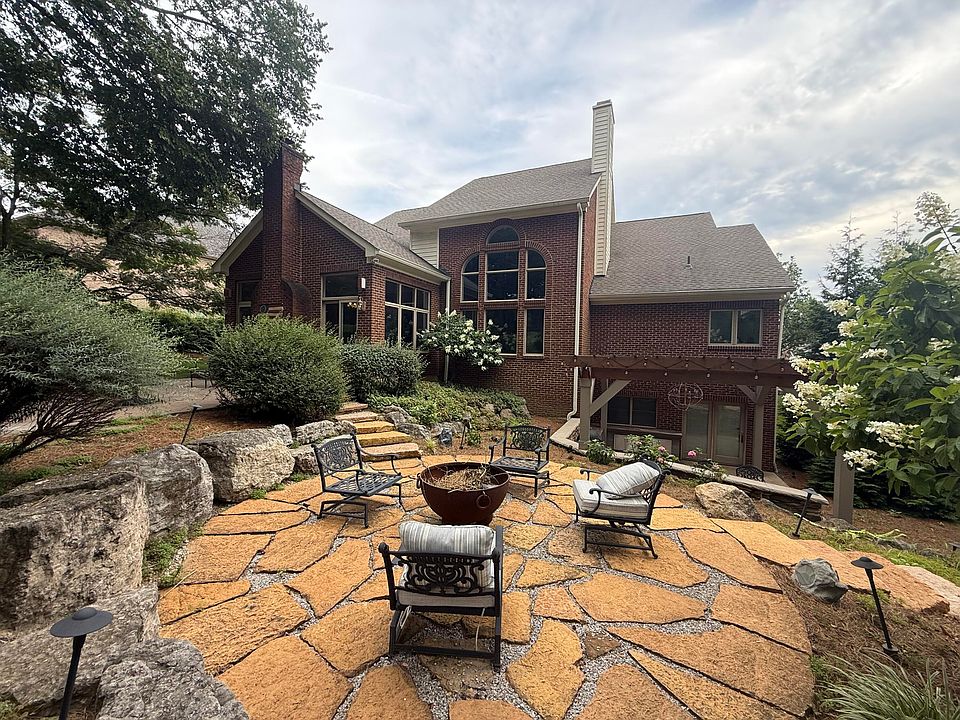 2nd image of 908 Caitlin Dr