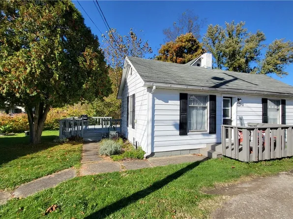 6948 State Route 150, Dillonvale, OH 43917