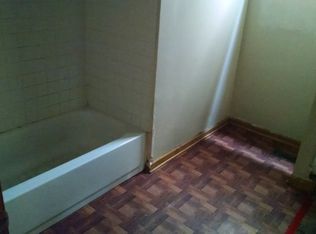 62 W Marquette Rd, Chicago, IL 60621