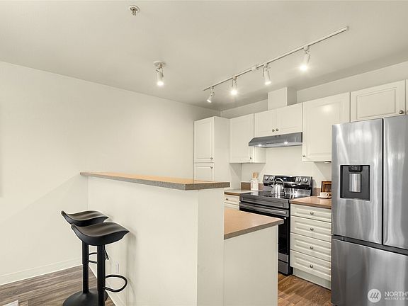 5th image of 10825 SE 200th Street #B203