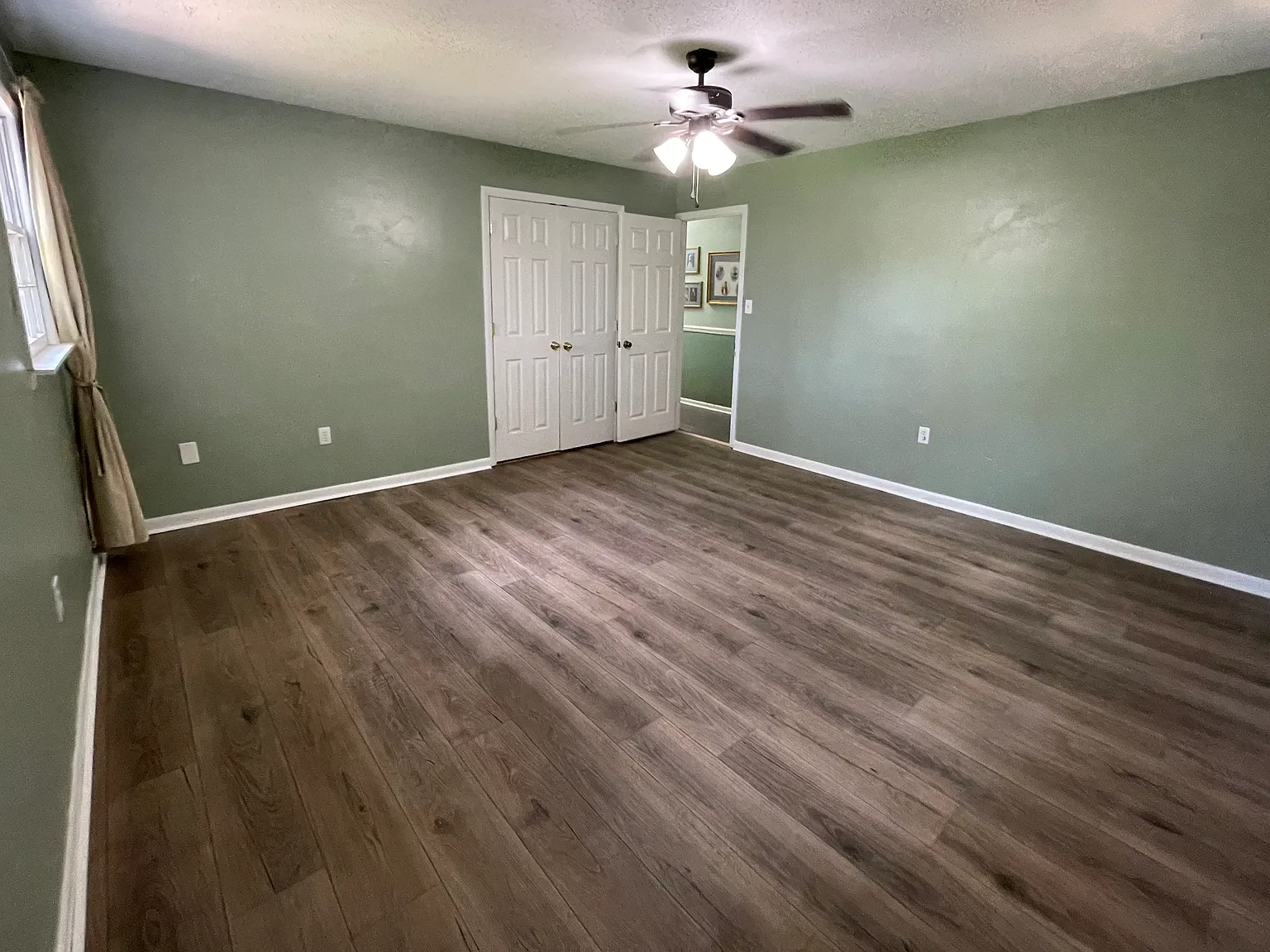 1 bed, 2504 sqft, $700 — Photo 3