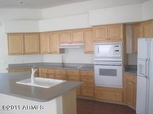 5th image of 4112 E Hancock Dr