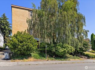 Royale Condominium, Everett, WA 98201