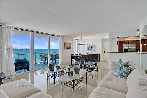 2030 S Ocean Dr Photo 1