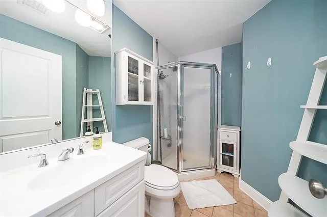 1331 Grand St #307 — Photo 12