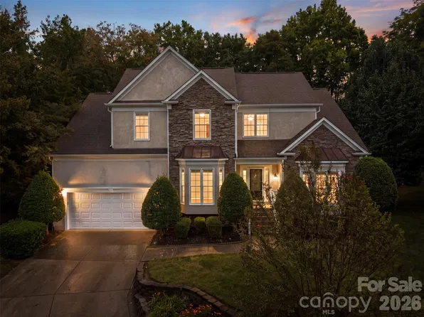 5705 Kinglet Ln, Charlotte, NC 28269