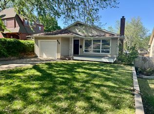619 W 10th St, Concordia, KS 66901