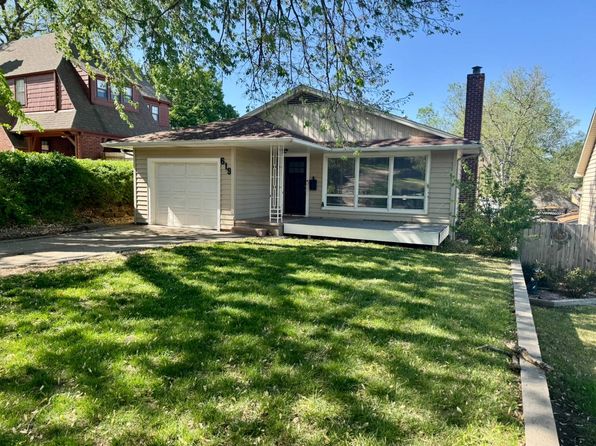 619 W 10th St, Concordia, KS 66901