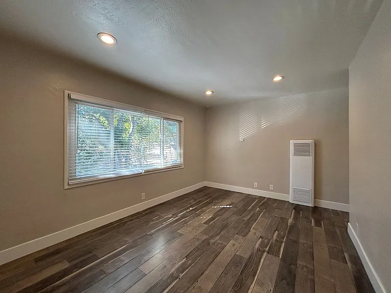 2713 and 2721 T Street, Sacramento — Photo 22