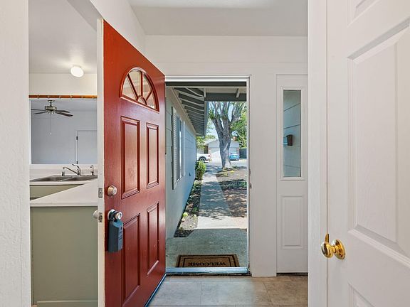 5th image of 7233 Brenda Way