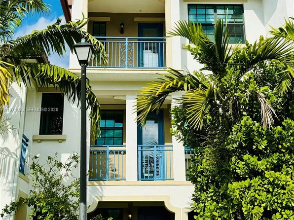 11351 SW 15th St #11351, Hollywood, FL 33025