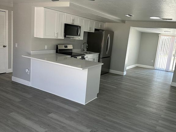 4th image of 11011 Zimmerman Rd #1