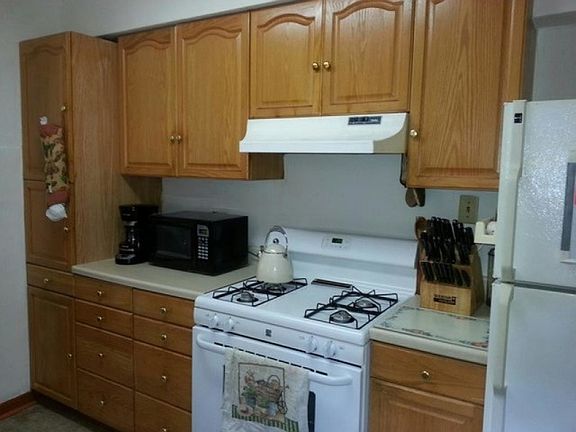 2nd image of 4623 Warsaw Ave
