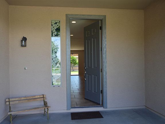 2nd image of 33082 N Pebble Creek Dr