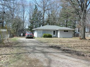 14536 Angelus Cir, Grand Haven, MI 49417