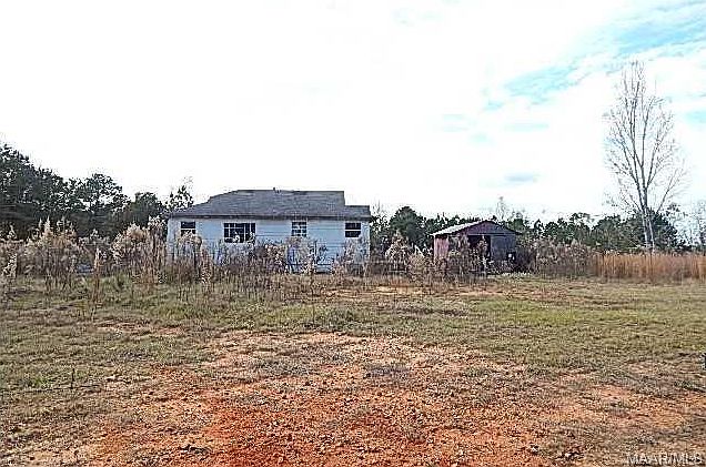 2nd image of 525 Tucker Rd