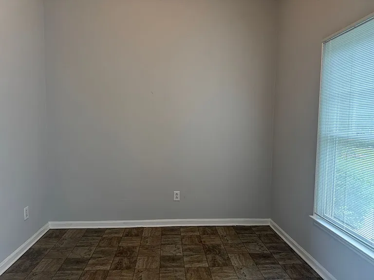 2105 Rail Ct — Photo 31