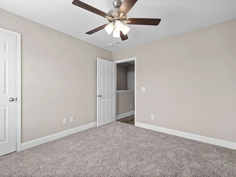 Meadow Hill Ln - 1167 — Photo 20